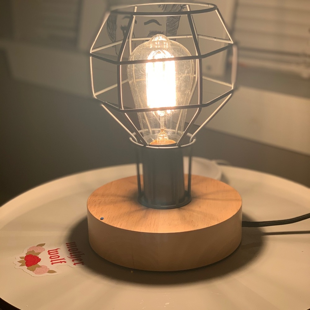 Edison light